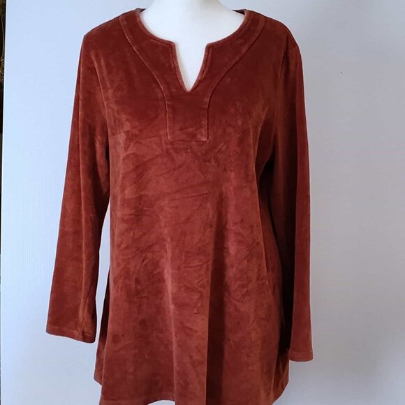 Susan Graver Rust long sleeved, split V-neck velour tunic size M - Picture 1 of 8